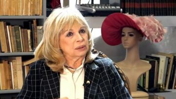 Άννα Φόνσου: Η Αλίκη Βουγιουκλάκη στον γάμο μου επισκίασε τα πάντα, κρίμα το φουστάνι που φόρεσα