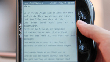 Φωτογραφίζονται... περήφανοι που δεν βρήκαν το Boeing!