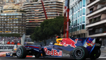 Λουκέτο έβαλε το ΣΔΟΕ στο κέντρο που τραγουδούσε ο Κιάμος!