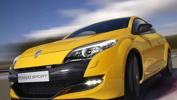 Οδηγουμε το "καυτό" Megane Renault Sport