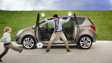 Στα χέρια μας το νέο Opel Meriva