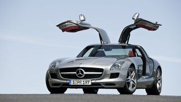 Ζιμπάμπουε: Κυρίαρχος των εκλογών ο «δικτάτορας» Μουγκάμπε 