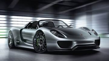 Porsche 918 Spyder με 500.000€!