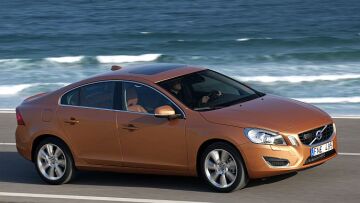 Δοκιμάζουμε στην Ελλάδα το νέο Volvo S60 (video)