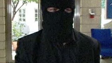 Θύελλα για το «λιντσάρετέ τον» του Καμμένου (Βίντεο)