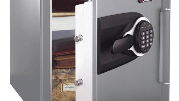 ΥΠΕΘΑ: Κανένα εν ενεργεία στέλεχος των Ειδικών Δυνάμεων δεν εκπαιδεύει μέλη της ΧΑ