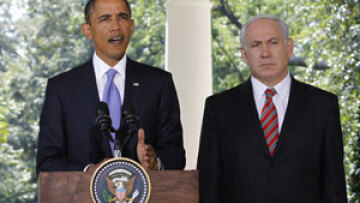 «Το παιδί μου ήταν ελεύθερο πνεύμα, δεν ήξερε το δολοφόνο», λέει η μάνα του Π. Φύσσα