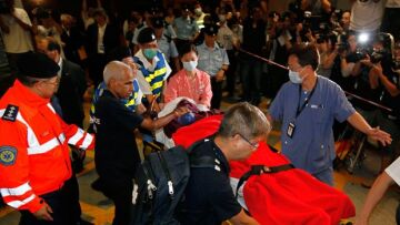 Στάινμπρουκ: Η μπάλα τώρα στο γήπεδο της Μέρκελ