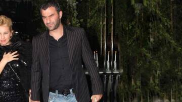 Παραμυθένιος ο γάμος Μαστροκώστα - Δέλλα