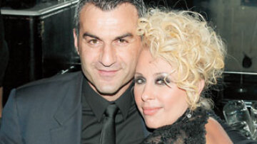 Ένοπλοι διαδηλωτές επιτέθηκαν στο προξενείο των ΗΠΑ στη Βεγγάζη