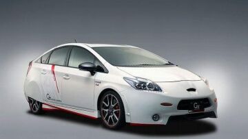 Ενα Toyota Prius για την πίστα!