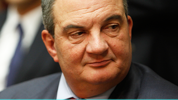 Επιτέλους, ο Καραμανλής μίλησε!