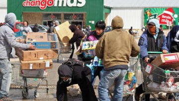 Αργεντινή: Λεηλασίες με επτά νεκρούς εν μέσω απεργίας των αστυνομικών