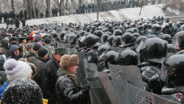 Κίεβο: Τρεις νεκροί στα επεισόδια στην πλατεία Ανεξαρτησίας 