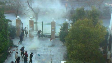 Νέα ένταση στην ΑΣΟΕΕ με χρήση χημικών από τα ΜΑΤ