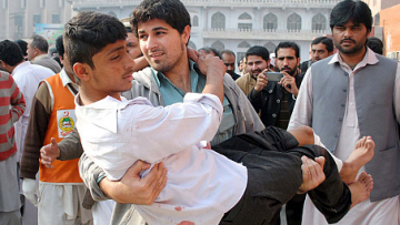 Σφαγή σε σχολείο του Πακιστάν: Έκανα ότι είμαι νεκρός για να γλιτώσω από τους Ταλιμπάν