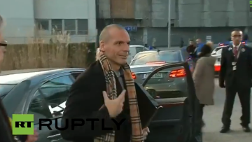 Βαρουφάκης: Η Ελλάδα δεν θα βγει από το ευρώ