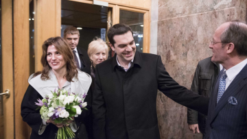 Βίντεο: Η άφιξη του Αλέξη Τσίπρα στη Μόσχα