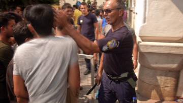 Εκτός ελέγχου η κατάσταση με τους μετανάστες στα νησιά