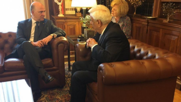 Μοσκοβισί σε Παυλόπουλο: Δεν έχουμε φτάσει στο τέλος της διαδρομής