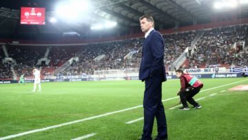 Σκίμπε: «Συνεχίζω στην Εθνική, να προκριθούμε στο EURO»