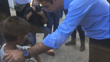 Στο hot spot της Σάμου ο Κυριάκος Μητσοτάκης:  Η εμπειρία μου είναι θλιβερή