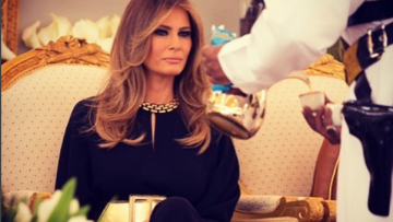 Μελάνια Τραμπ: Ενας χρόνος πρώτη κυρία χωρίς... τον Τραμπ!