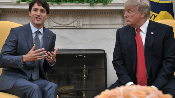 Τζάστιν Τριντό και Ντόναλντ Τραμπ συζήτησαν για τον χάλυβα και τη NAFTA