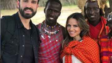 Ηλίας Γκότσης και Σόφη Πασχάλη τραγουδούν με μαθήτριες από την Κένυα... Σάκη Ρουβά