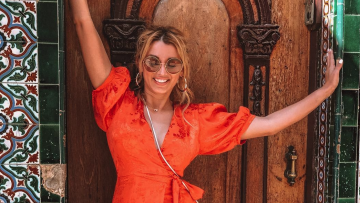 H Κωνσταντίνα Σπυροπούλου ξεκίνησε την εβδομάδα της με βουτιές στην πισίνα 