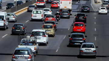 Κίνηση: Χωρίς ιδιαίτερα προβλήματα η κυκλοφορία των οχημάτων - Στο «κόκκινο» η κάθοδος της Κηφισίας