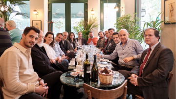 Ο Μητσοτάκης με Σαββόπουλο,  Πορτοκάλογλου κι άλλους 8 δημιουργούς 