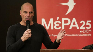 Βαρουφάκης: Με τον Νίκο Κοτζιά έχουμε να μιλήσουμε από το 2015