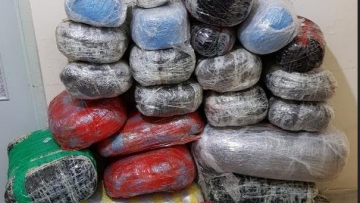 Συνελήφθησαν με 116 κιλά χασίς στα Γρεβενά - Τα μετέφεραν με δύο αυτοκίνητα