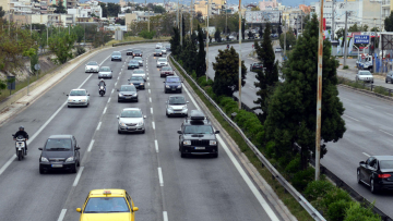 Κίνηση: Μποτιλιάρισμα από σύγκρουση ΙΧ στον Κηφισό   