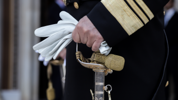 Προσλήψεις: 2.000 επαγγελματίες οπλίτες στις Ένοπλες Δυνάμεις