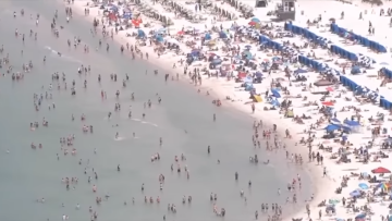 Κορωνοϊός - ΗΠΑ: Βίντεο δείχνει παραλία γεμάτη κόσμο στη Φλόριντα παρά την αύξηση των κρουσμάτων