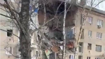 Ρωσία: Κατέρρευσε πολυκατοικία εξαιτίας έκρηξης αερίου - Πληροφορίες για νεκρούς