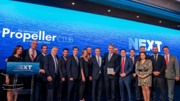 Κορωνοϊός: Δωρεά στο γηροκομείο Πειραιά από τους κυβερνήτες του Propeller Club Πειραιά