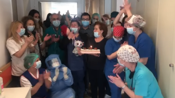 Κορωνοϊός: Γενέθλια στον διάδρομο του νοσοκομείου Ξάνθης  - Βίντεο