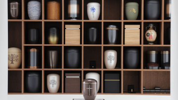 Διχάζει η αποτέφρωση: Ποιοι είναι αυτοί που την επιλέγουν στην Ελλάδα -Οι αντιδράσεις από συγγενείς και εκκλησία