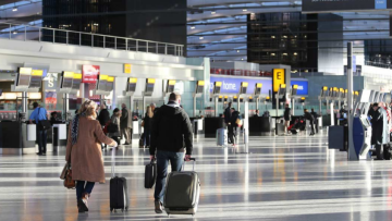 Κορωνοϊός - Europol: Ζητά προσοχή από τους ταξιδιώτες - Κυκλοφορούν πλαστά πιστοποιητικά αρνητικών τεστ στα αεροδρόμια