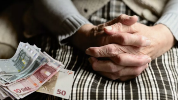 Συντάξεις: «Κλείδωσαν» οι αυξήσεις κατά 7,75% από 1.1.2023 