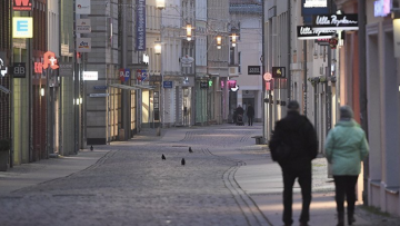 Σύντομο και αυστηρό lockdown ζητά ο πρωθυπουργός της Βόρειας Ρηνανίας-Βεστφαλίας