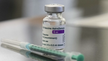 Βέλγιο: Το εμβόλιο της AstraZeneca θα χορηγείται για ένα μήνα μόνο στους άνω των 55 