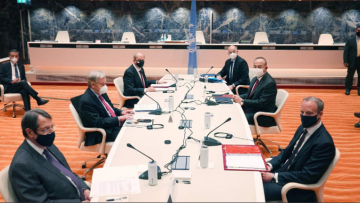 Γενεύη - Κυπριακό: Ύστατη προσπάθεια να αποφευχθεί το «ναυάγιο» στο οποίο οδηγούν οι Τούρκοι