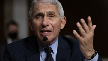 Κορωνοϊός - Καμπανάκι Φάουτσι: «Κίνδυνος να κυριαρχήσει στον κόσμο η ινδική μετάλλαξη»