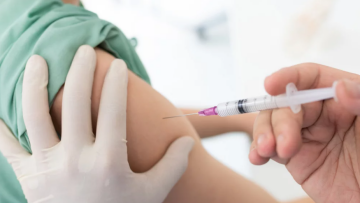 Νέα έρευνα για τον κορωνοϊό: «Τα παιδιά είναι εξίσου μεταδοτικά όσο οι μεγάλοι»