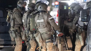 Γερμανία: Δεκάδες αστυνομικοί συμμετείχαν ενεργά σε συζητήσεις ακροδεξιών στο Διαδίκτυο