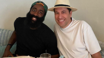 Ο Χάρντεν απολαμβάνει τις διακοπές του σε πάρτι στην Μύκονο